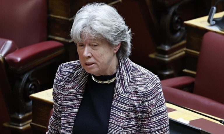 Χαμός στον ΣΥΡΙΖΑ: «Ξεμπροστιάζει» Πολάκη η Λινού