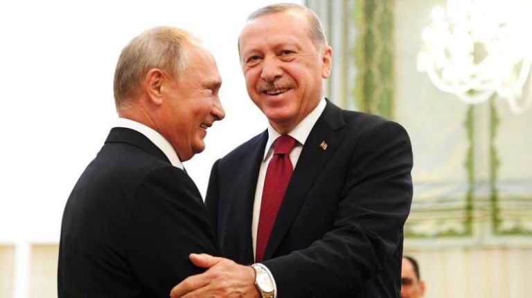 Ο Πούτιν περιμένει τον Ερντογάν στη σύνοδο των BRiCS