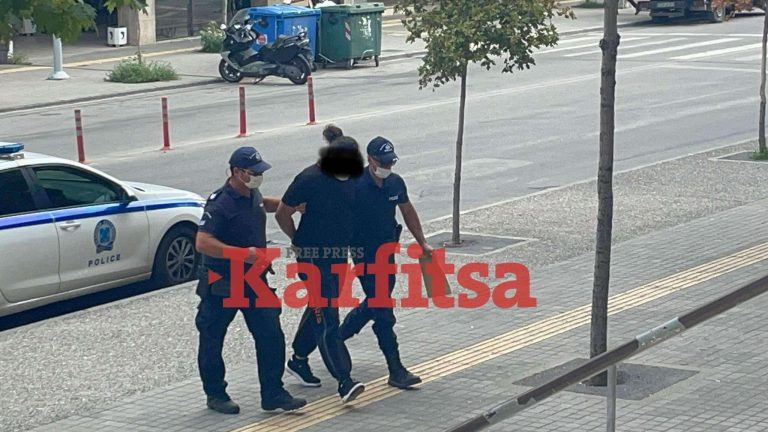 Στη φυλακή ο 46χρονος οδηγός που παρέσυρε την οικογένεια στη Θεσσαλονίκη