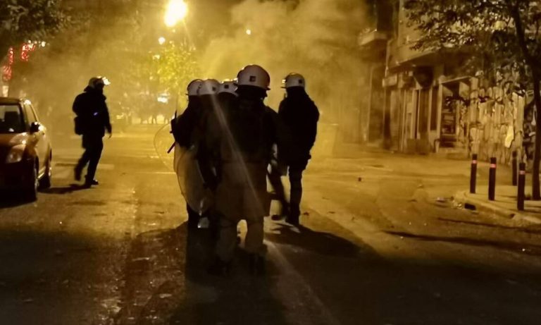 Επίθεση με μολότοφ στην Αθήνα – Ένα τραυματίας