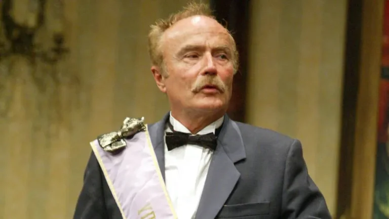 Το τελευταίο αντίο στον Ντίνο Καρύδη (photo)