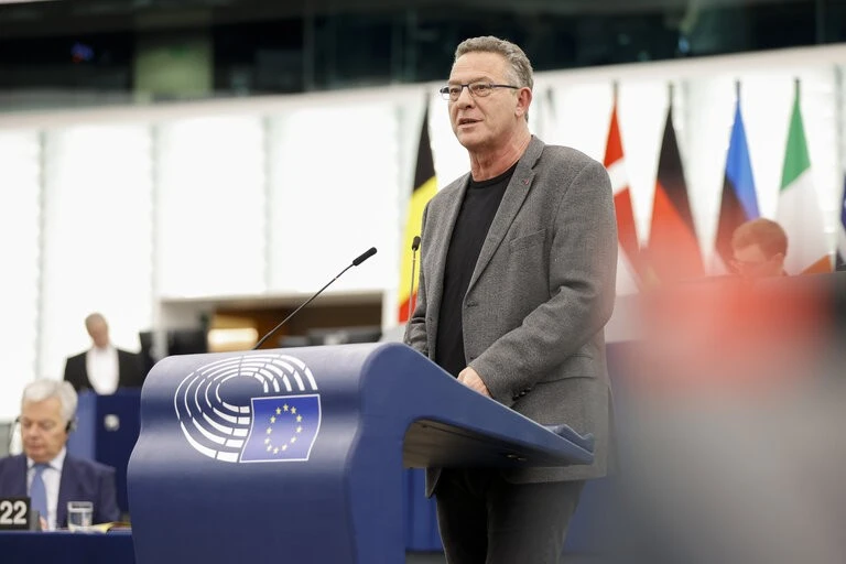 Ο Αρβανίτης κατά της μετονομασίας της Ευρωπαϊκής Επιτροπής για την απασχόληση