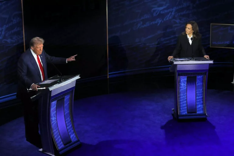 Debate Τραμπ – Χάρις: «Είσαι δικτάτορας», «εξαιτίας σας έφαγα σφαίρα» (VIDEO)