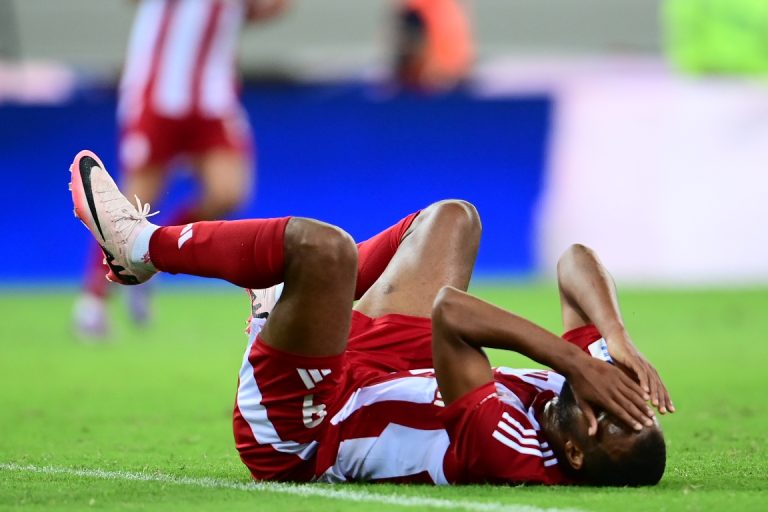 «Γκέλα» του Ολυμπιακού στο Καραϊσκάκη