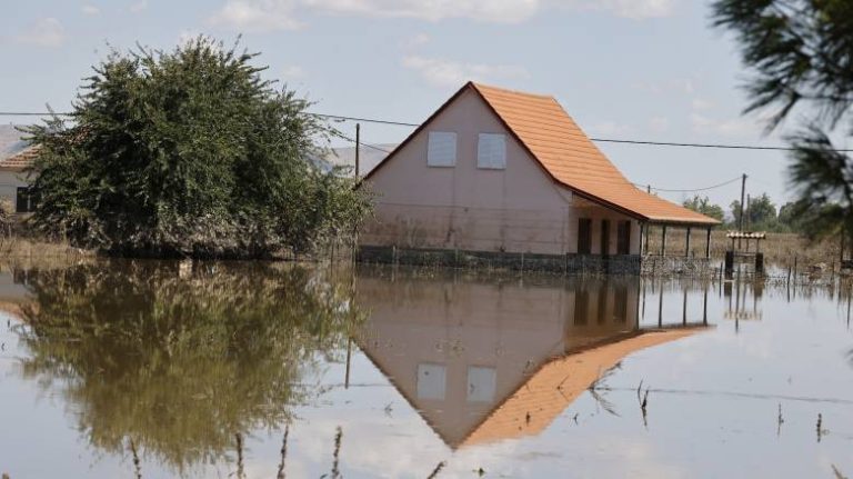 Ενισχύσεις 21,7 εκατ. € σε παραγωγούς που επλήγησαν από τον «Daniel» και τον «Elias»