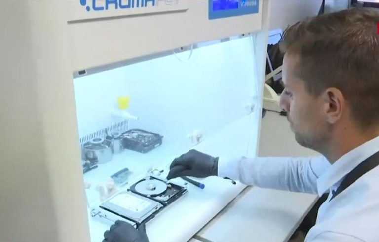 Η κάμερα στα άδυτα του ελληνικού CSI (VIDEO)