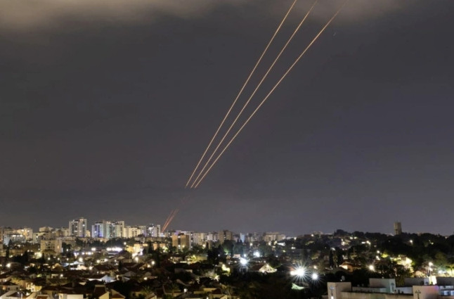 Γερμανία, Γαλλία και Ελβετία καλούν τους πολίτες τους να φύγουν από το Ιράν