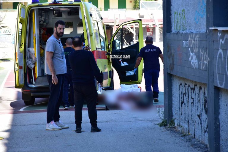 Τραγικός θάνατος παιδιού σε γήπεδο στο Ναύπλιο! (VIDEO)