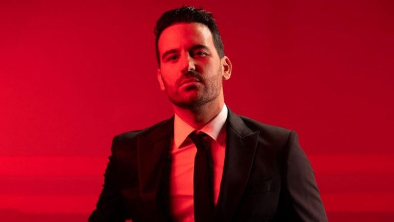 Ήρωας είσαι: Συγκλονίζει ο Νικηφόρος με το νέο του Video Clip