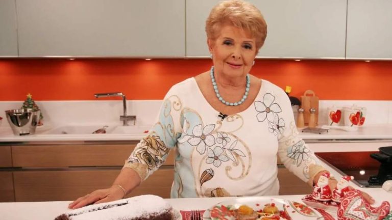 «Έφυγε» από τη ζωή η «εθνική μαγείρισσα» Βέφα Αλεξιάδου