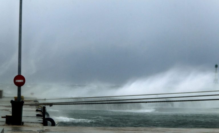 Άνεμοι έως και 7 μποφόρ – Που μπορεί να βρέξει
