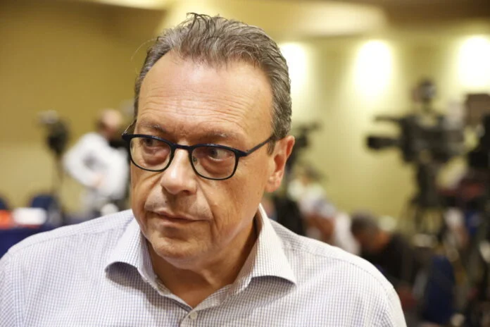 Φάμελλος από Δράμα: Η κυβέρνηση υποβαθμίζει τη δημόσια Υγεία για να κάνουν πάρτι τα νοσηλευτήρια