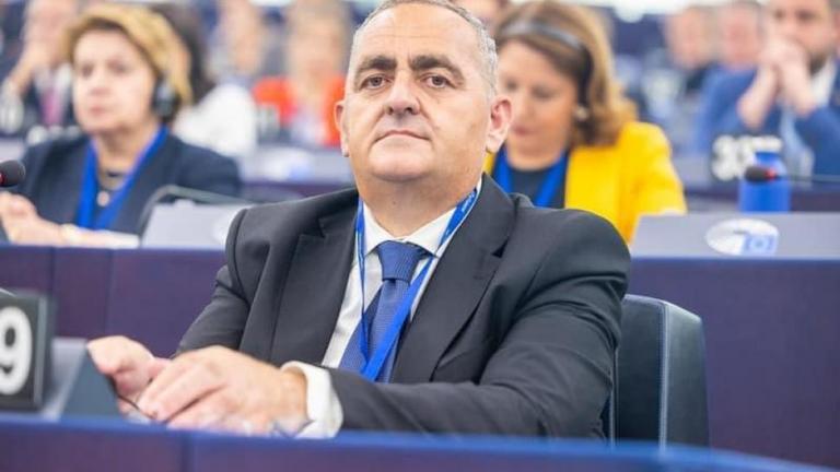 Το «λιοντάρι» της Χιμάρας δίνει μάχες στις Βρυξέλλες