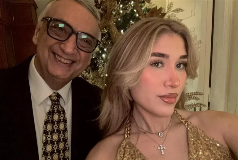 Η συγκινητική ανάρτηση της κόρης του Δημήτρη Σούρα για το θάνατο του (photo)