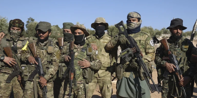 Ετοιμάζονται να ρίξουν τον Άσαντ;