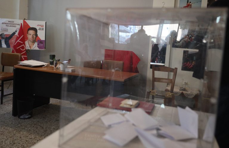 «Μετωπική» Κασσελάκη-Κουμουνδούρου πάνω από την κάλπη