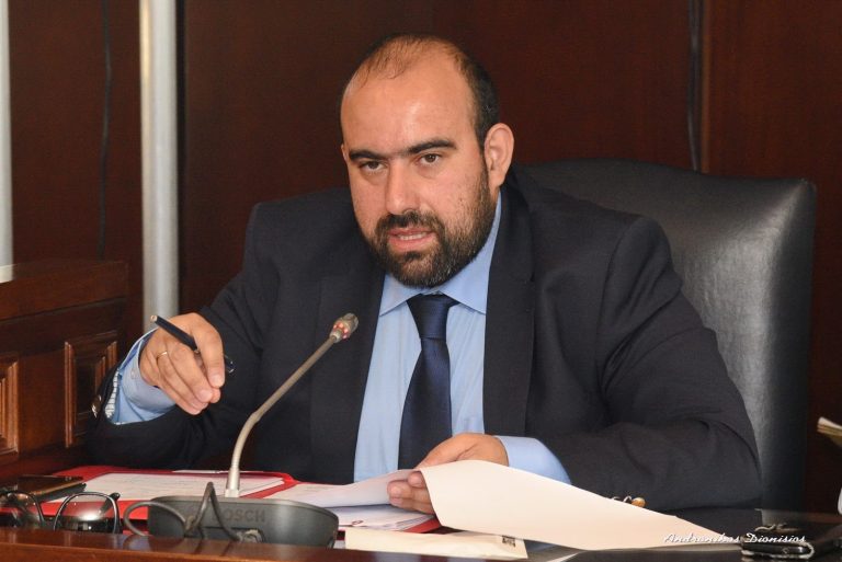 Θέλουμε ειδικές πολιτικές και προβλέψεις για τους νησιωτικούς δήμους