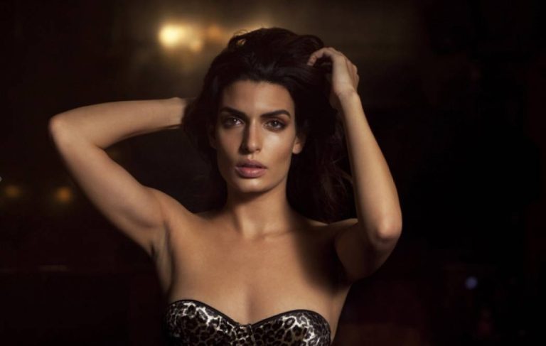 Αυτό είναι το ποσό που πήρε η Σωτηροπούλου για να παίξει στη ταινία «James Bond» (video)