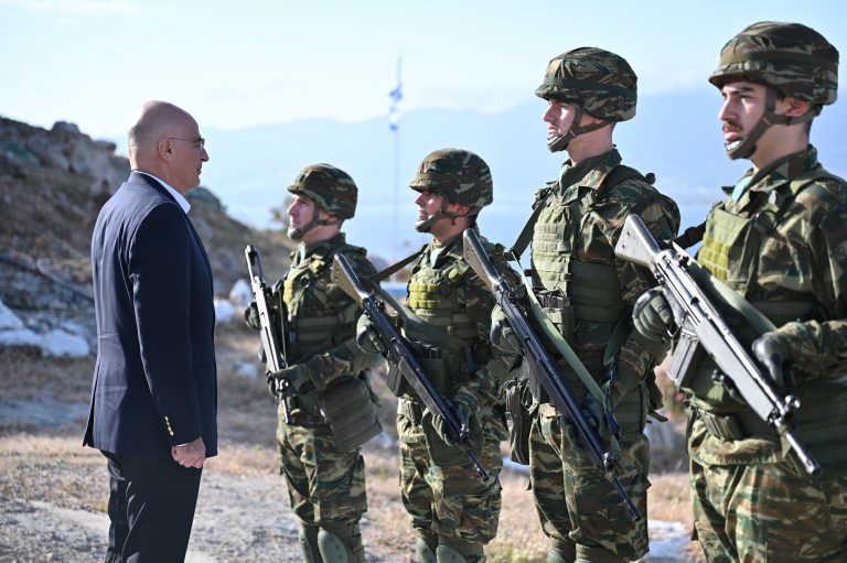 Τουρκικό παραλήρημα: «Παραβίασε ο Δένδιας τη Συνθήκη της Λωζάνης» (VIDEO)