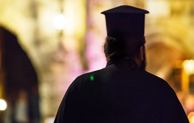 Ιερέας στα Ιωάννινα καταδικάστηκε για βιασμό ανήλικης επί επτά χρόνια