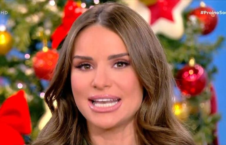 Η πιο «γλυκιά» ανακοίνωση της Ελένης Τσολάκη on air! Θα είναι τα πιο ξεχωριστά Χριστούγεννα της ζωής μου (video)