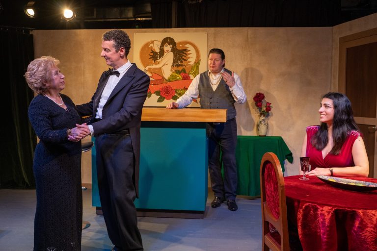 Το Θέατρο Εκστάν γιορτάζει τα 15α γενέθλια του