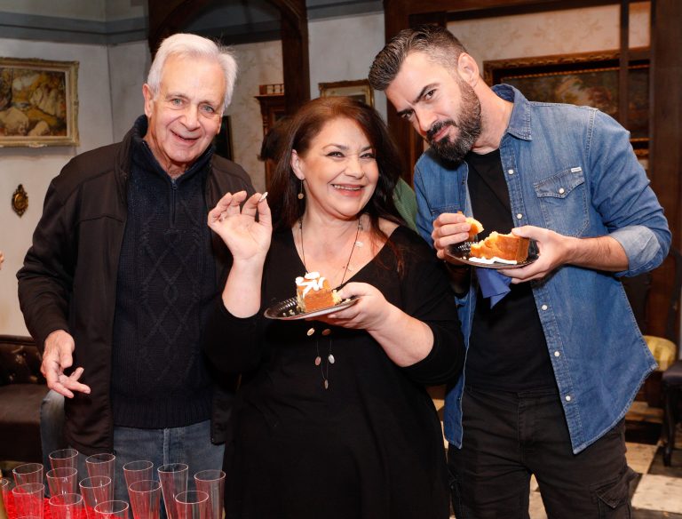 And the winner is Μαρία Φιλίππου