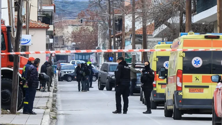 Ντοκουμέντο: Η στιγμή του μοιραίου πυροβολισμού του μακελάρη στη Λάρισα (video)