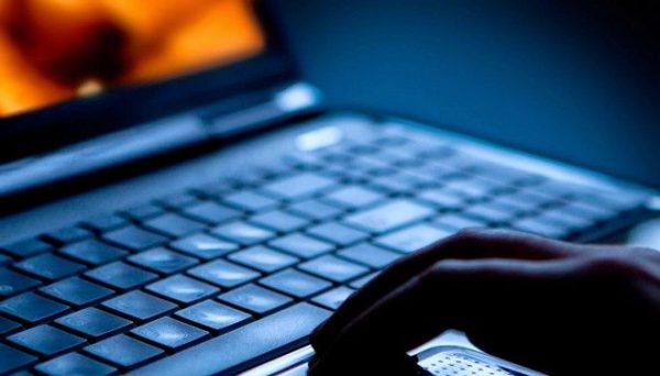 Νίκαια: Συνελήφθη 43χρονος που είχε τοποθετήσει κρυφή κάμερα σε γυναικείες τουαλέτες!