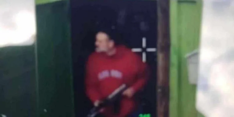 Ο 60χρονος σκότωσε τους δύο άνδρες και πήγε για… ψώνια (photo+video)