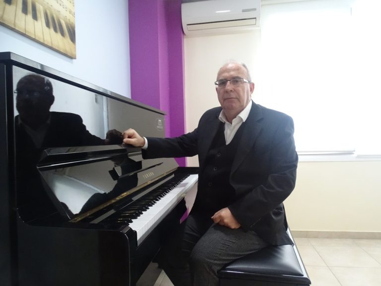 Ο Κρητικός που έφτασε στο ψηλότερο σκαλί του βάθρου διεθνούς διαγωνισμού κλασικής μουσικής