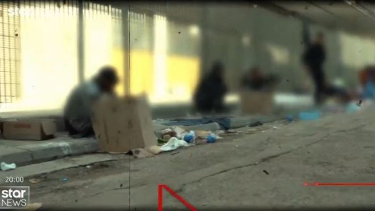 Χρήση και διακίνηση ναρκωτικών μέρα-μεσημέρι στο κέντρο της Αθήνας (VIDEO)