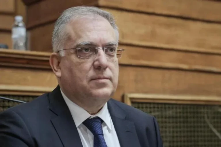 Τ. Θεοδωρικάκος: Στόχος η αύξηση του εισοδήματος των πολιτών