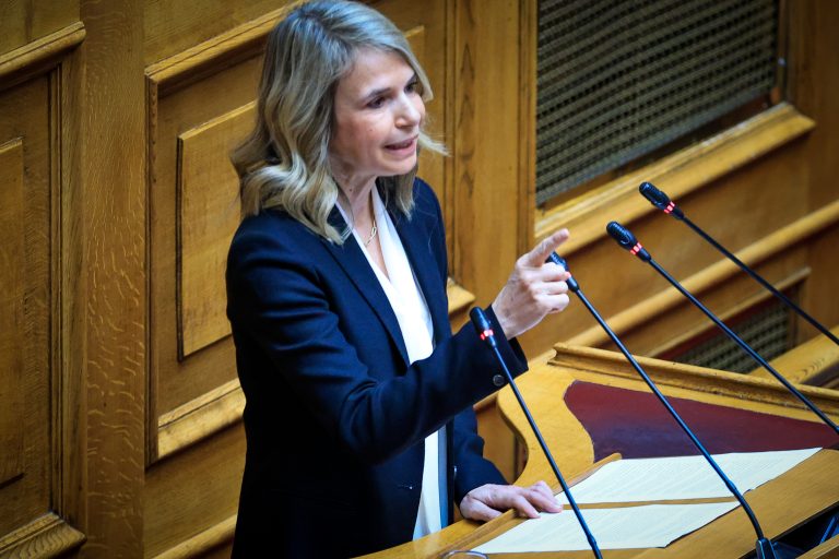 Μιλένα Αποστολάκη: Τα συλλαλητήρια αναγκάζουν τον πρωθυπουργό να ψηφίσει την προανακριτική