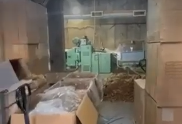 Αυτό είναι το «στρατηγείο» της Greek Mafia – Βίντεο από την έφοδο της ΕΛ.ΑΣ.