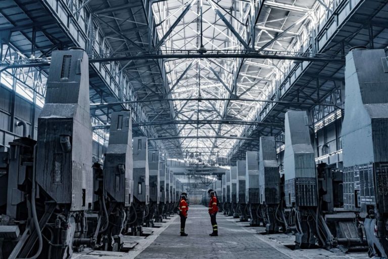 Έμμισθη πρακτική εργασία για νέες και νέους μηχανικούς στις βιομηχανικές εγκαταστάσεις της METLEN