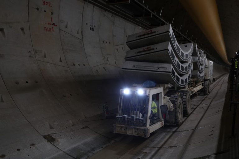 Άνοιξαν λάθος τμήμα 160 μέτρων στη σήραγγα του Μετρό στην Κατεχάκη