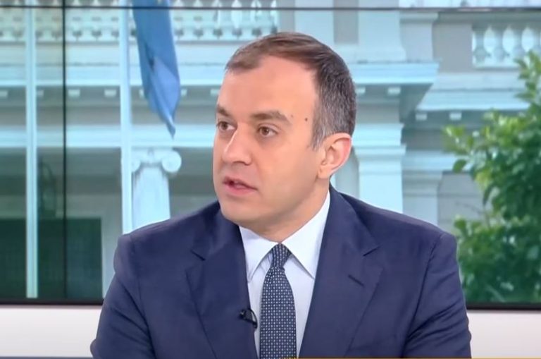 Τάσος Χατζηβασιλείου: Δεν στέλνουμε στρατό στην Ουκρανία