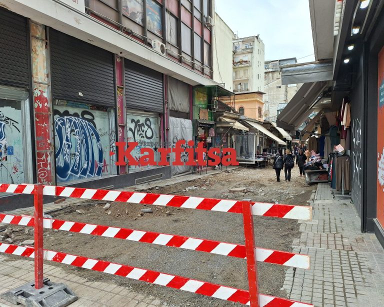 Θεσσαλονίκη: Χωρίς ίντερνετ το Καπάνι μετά από ζημιά κατά τις εργασίες ανάπλασης (photo & video)