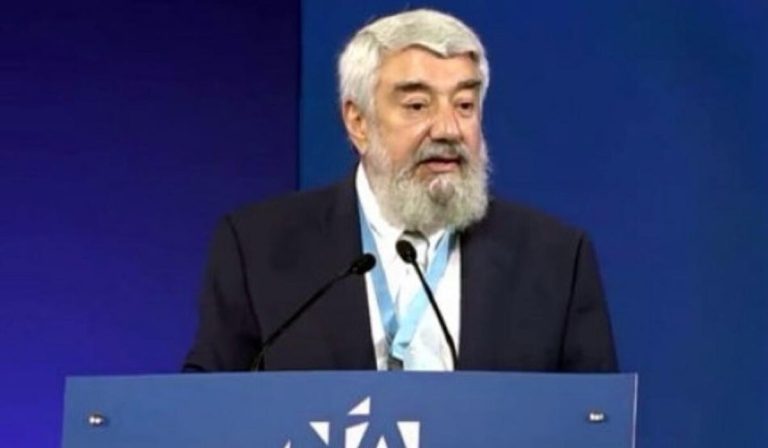 «Έφυγε» από τη ζωή ο -επί χρόνια- προσωπικός γιατρός του Κωνσταντίνου Μητσοτάκη Αχιλλέας Λιούλιας