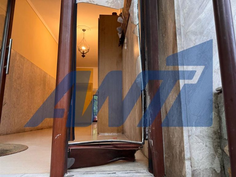 Ποιος μένει στην πολυκατοικία που έβαλαν γκαζάκι στη Θεσσαλονίκη (VIDEO)