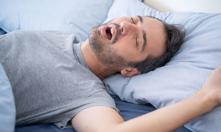 Τα 10 λάθη που κάνουμε στον ύπνο μας και δεν το ξέρουμε