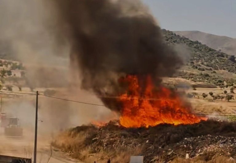 Συναγερμός για πυρκαγιά στο Μαρκόπουλο (PHOTOS)