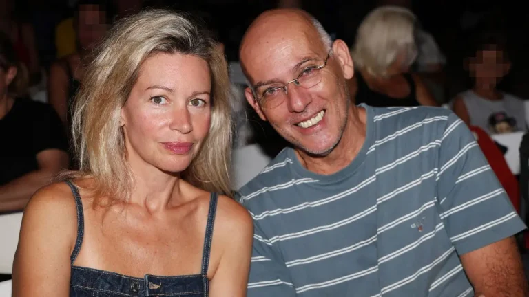 Ο Κώστας Κιμούλης αποκάλυψε πως δεν είναι ο πατέρας του μωρού της Κωνσταντινίδου (video)