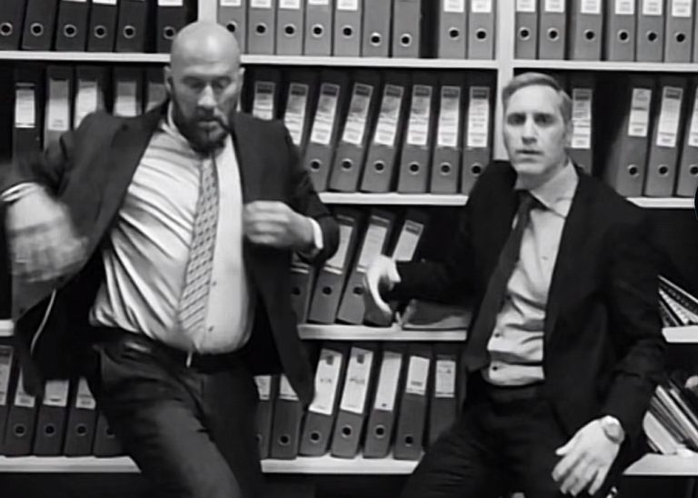 Γερολυμάτος- Αντωνίου, αλλάζουν καριέρα και το γυρνούν σε… μοντέλα! (video)