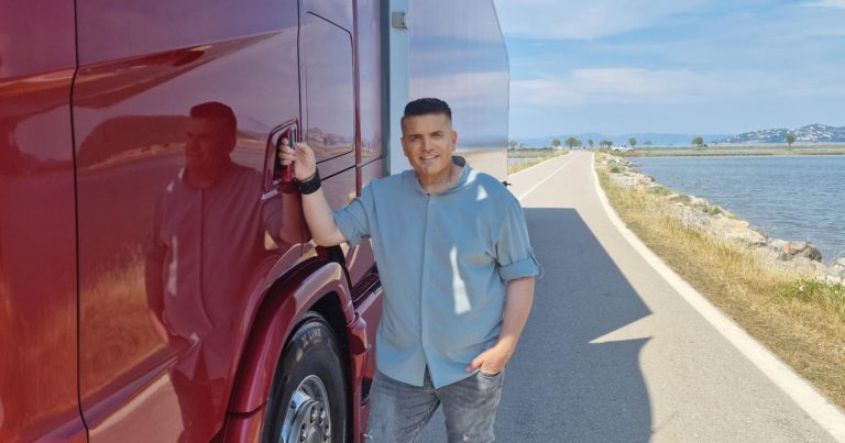 Γιάννης Καψάλης: Backstage φωτογραφίες από το νέο του βίντεο κλιπ!