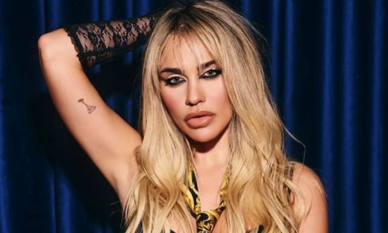 Μεταξά για Καπότση: Με ενοχλεί που έχει στενές σχέσεις με τον πατέρα μου (video)