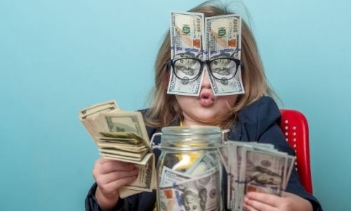 Θα «βρέχει» λεφτά μέχρι το 2028 για αυτά τα 3 ζώδια!