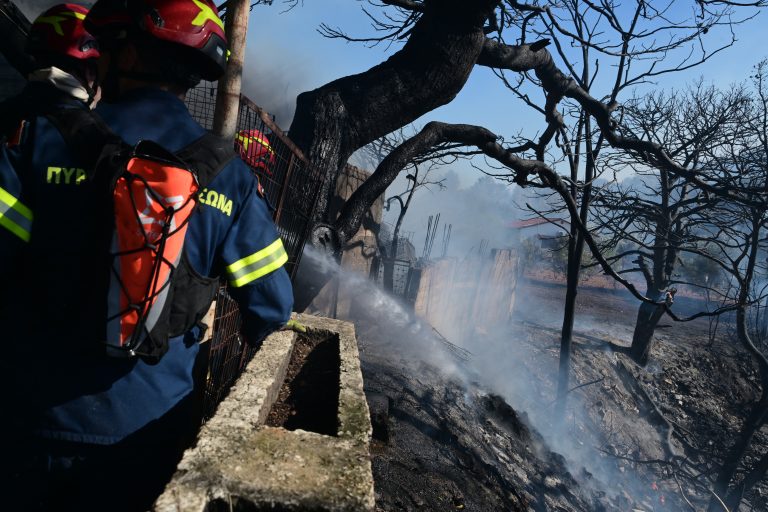 Ελλάδα: Θρήνος για τους δύο πυροσβέστες που χάθηκαν στο Ρέθυμνο – Συλλυπητήρια από την πολιτειακή και πολιτική ηγεσία
