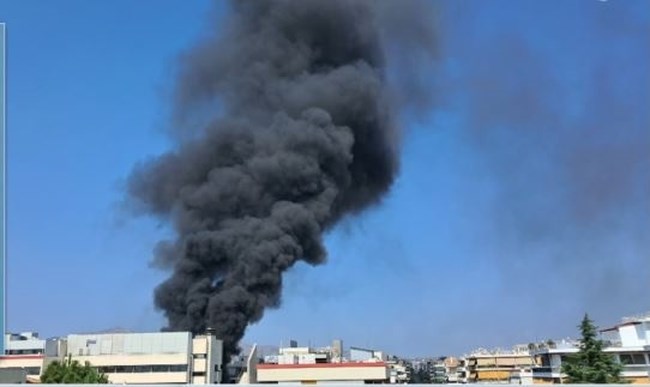 Υπό έλεγχο η φωτιά σε υπόγειο ιδιωτικής κλινικής (video+photo)